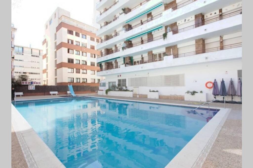 Apartamento Con Piscina A 2 Minutos De La Playa!!! Lloret de Mar Eksteriør bilde